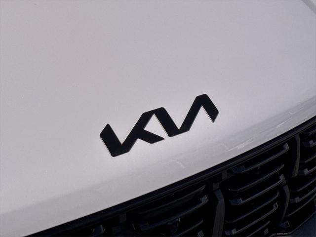 new 2025 Kia Sorento car, priced at $45,133