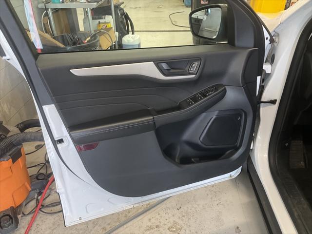 used 2022 Ford Escape car, priced at $22,060