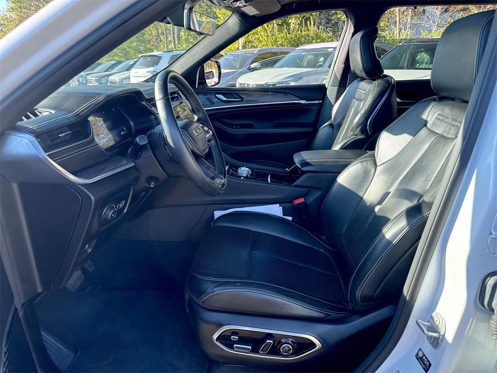 used 2022 Jeep Grand Cherokee L car, priced at $33,684
