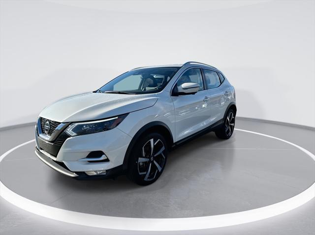 used 2022 Nissan Rogue Sport car, priced at $21,750