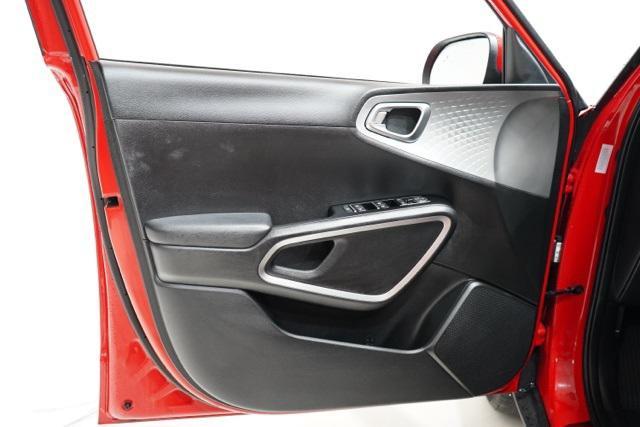 used 2024 Kia Soul car, priced at $16,814