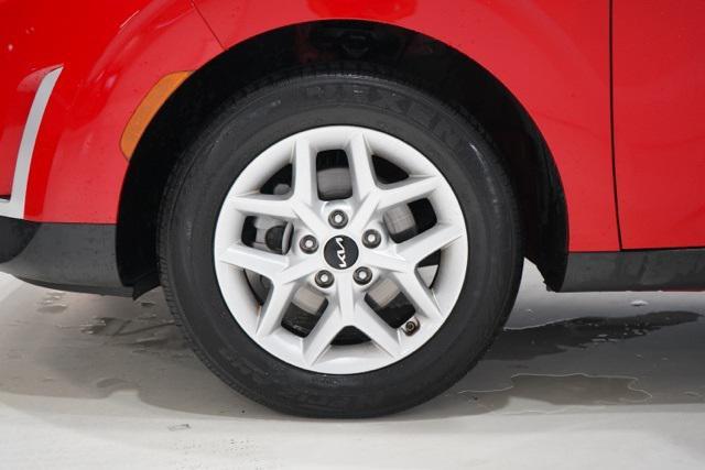 used 2024 Kia Soul car, priced at $16,814