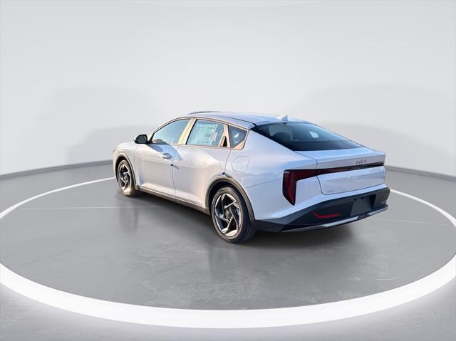 new 2025 Kia K4 car, priced at $23,032