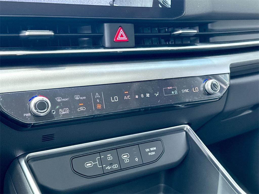 new 2026 Kia Carnival car, priced at $46,849