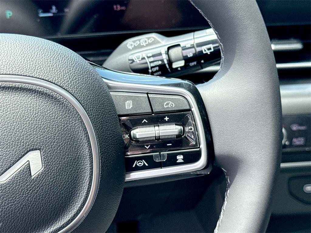 new 2026 Kia Carnival car, priced at $46,849