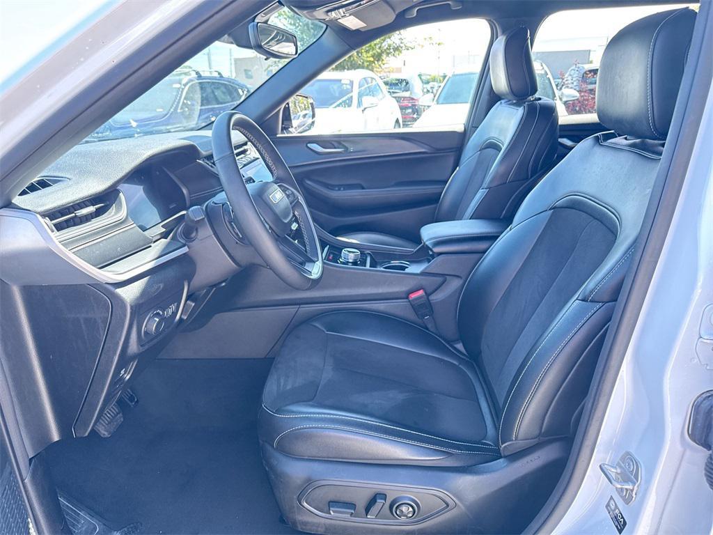 used 2024 Jeep Grand Cherokee L car, priced at $29,457