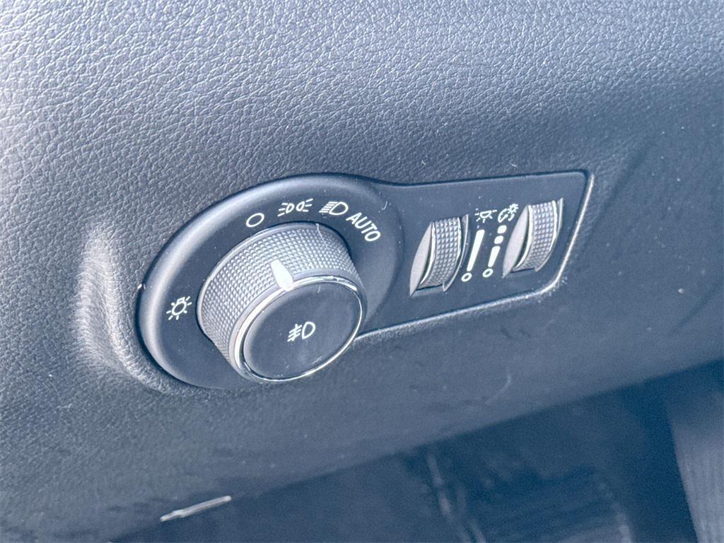 used 2022 Jeep Compass car, priced at $24,149