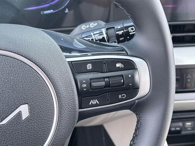 new 2025 Kia Sportage car, priced at $28,257