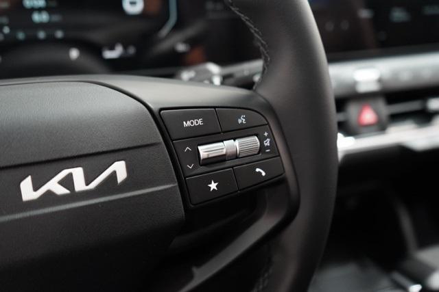 new 2025 Kia K4 car, priced at $23,720