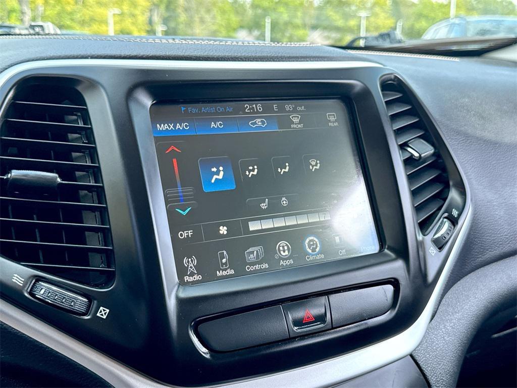 used 2018 Jeep Cherokee car, priced at $13,110
