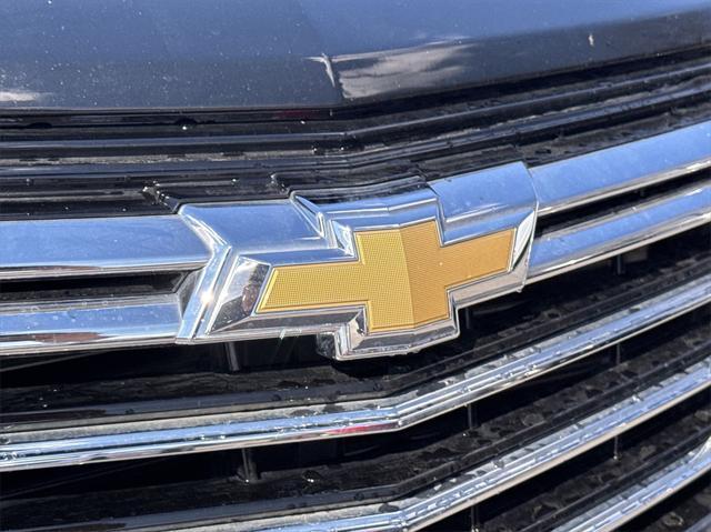 used 2024 Chevrolet Equinox car, priced at $31,092