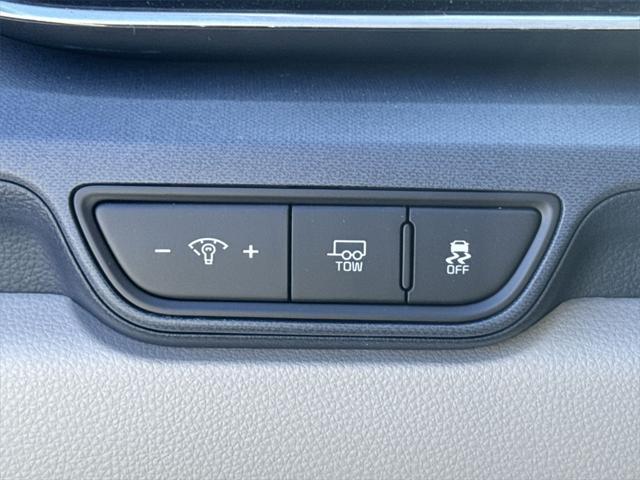new 2026 Kia Carnival Hybrid car, priced at $53,612