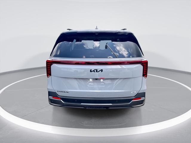 new 2026 Kia Carnival Hybrid car, priced at $53,612