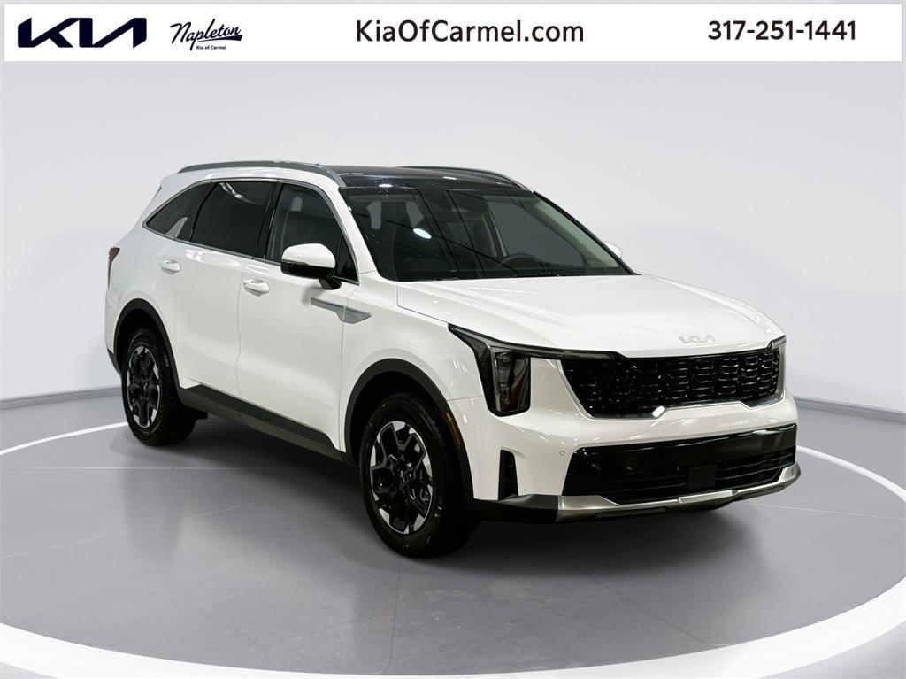 used 2025 Kia Sorento car, priced at $32,501
