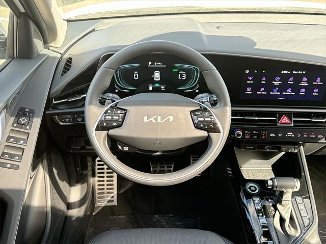 new 2025 Kia Niro car, priced at $35,468