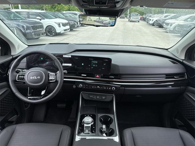 new 2025 Kia Carnival Hybrid car, priced at $55,291
