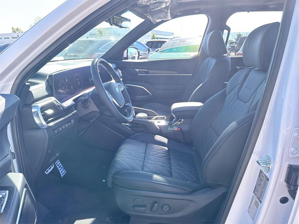 new 2025 Kia Telluride car, priced at $49,709