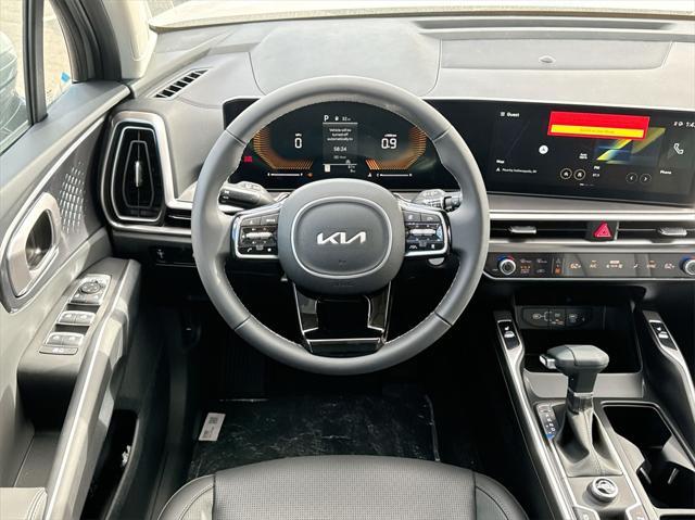 new 2025 Kia Sorento car, priced at $33,946