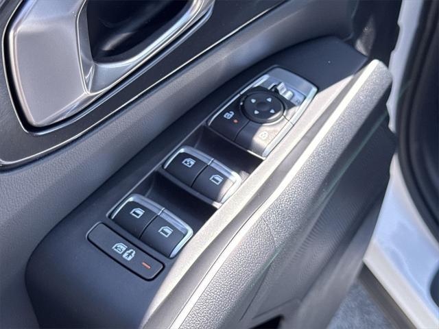 new 2025 Kia Sorento car, priced at $37,846