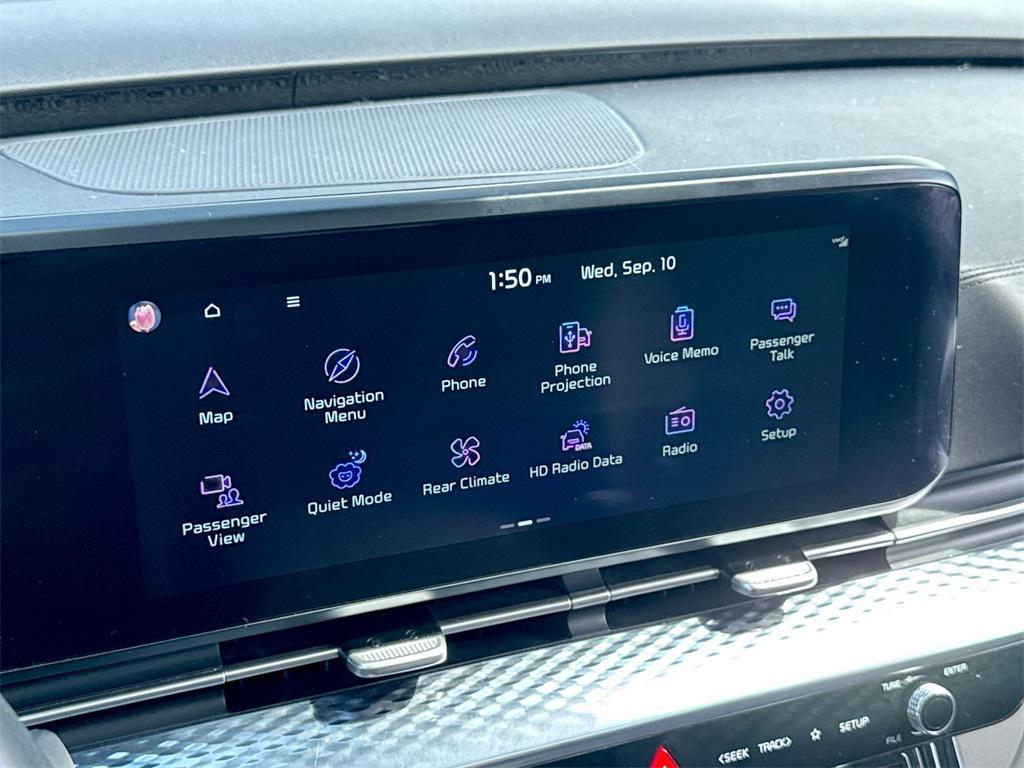 used 2022 Kia Carnival car, priced at $30,884