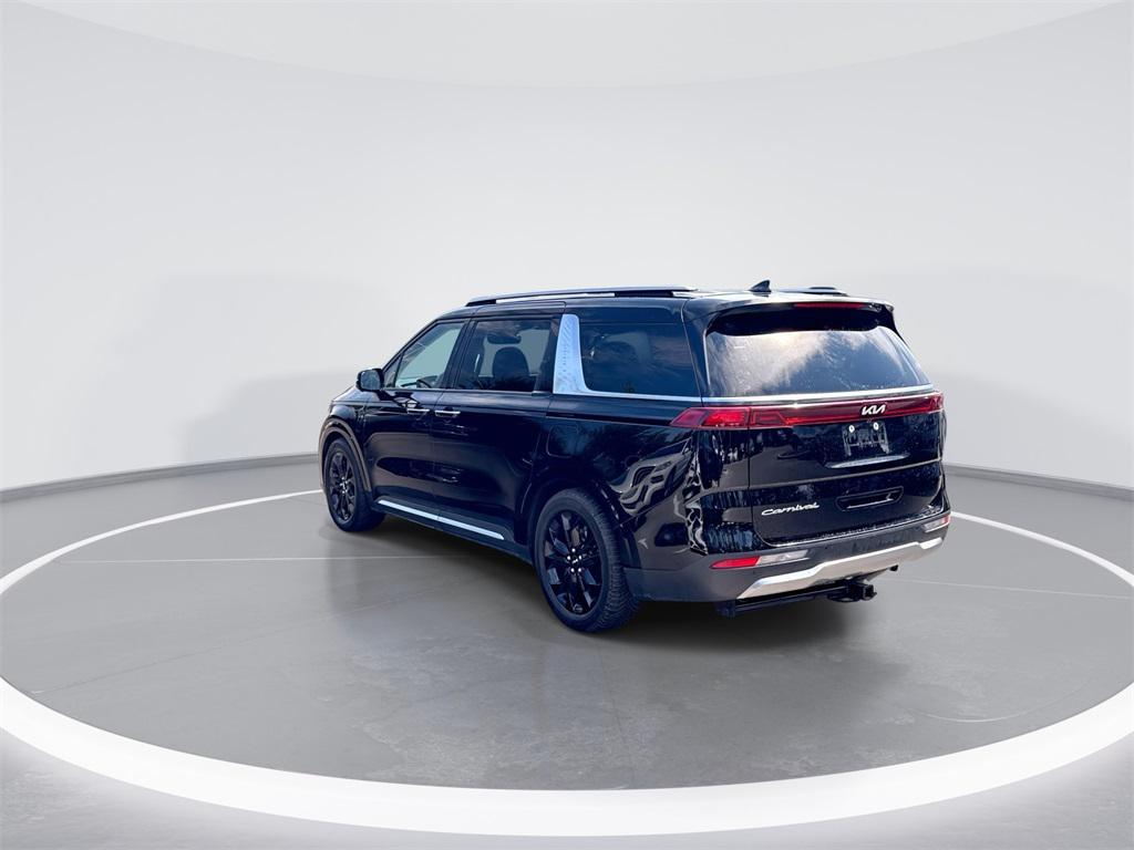 used 2022 Kia Carnival car, priced at $30,884