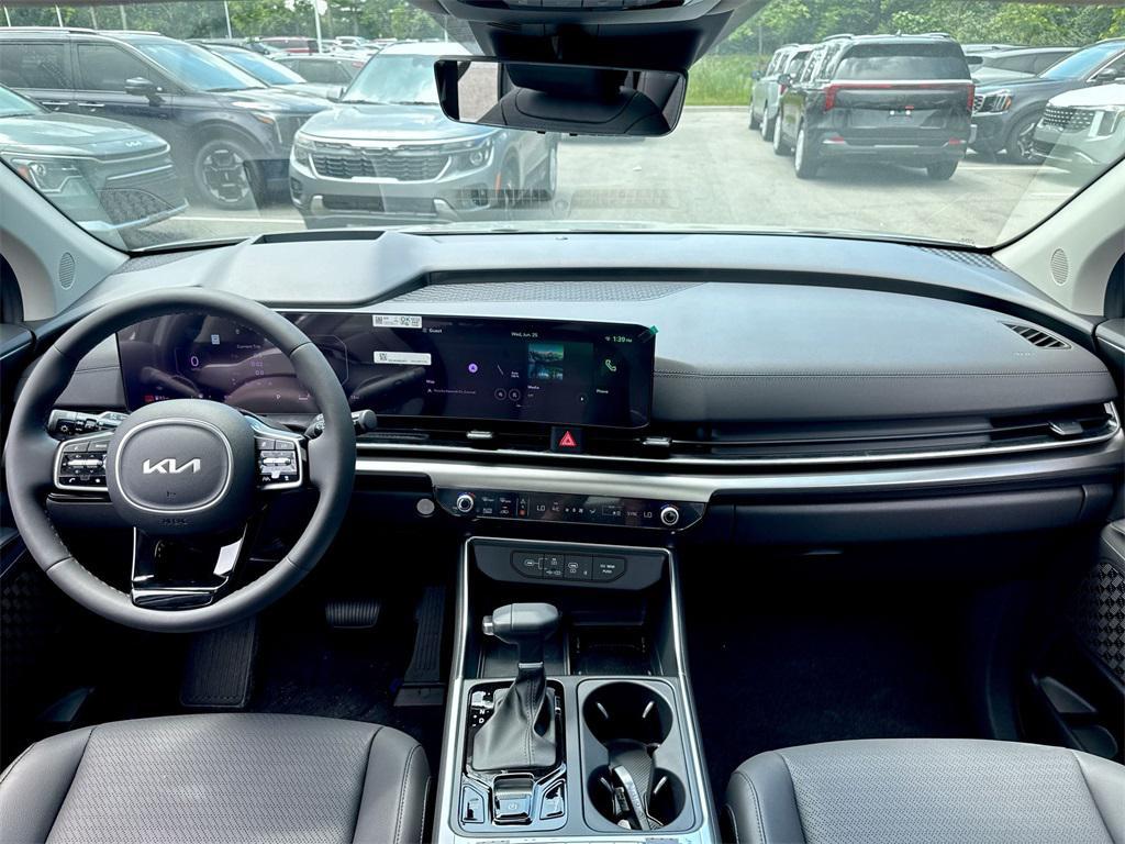 new 2026 Kia Carnival car, priced at $50,621