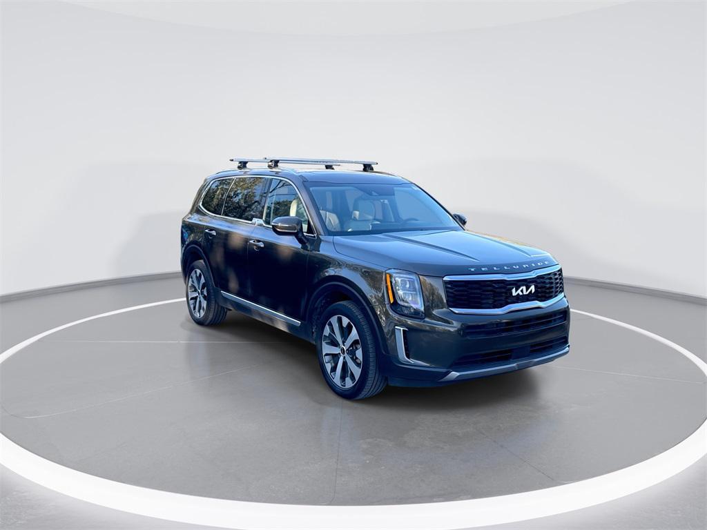 used 2022 Kia Telluride car, priced at $31,998