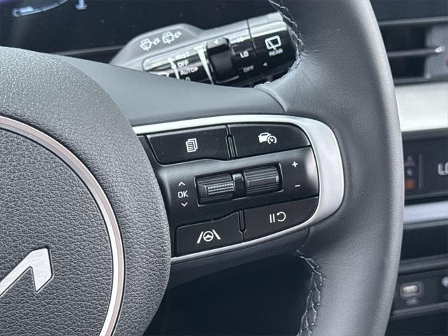 new 2025 Kia Sportage car, priced at $29,245