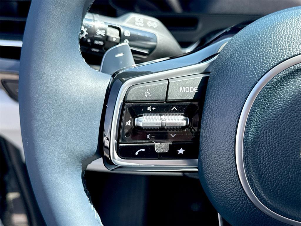 new 2026 Kia Carnival Hybrid car, priced at $50,799