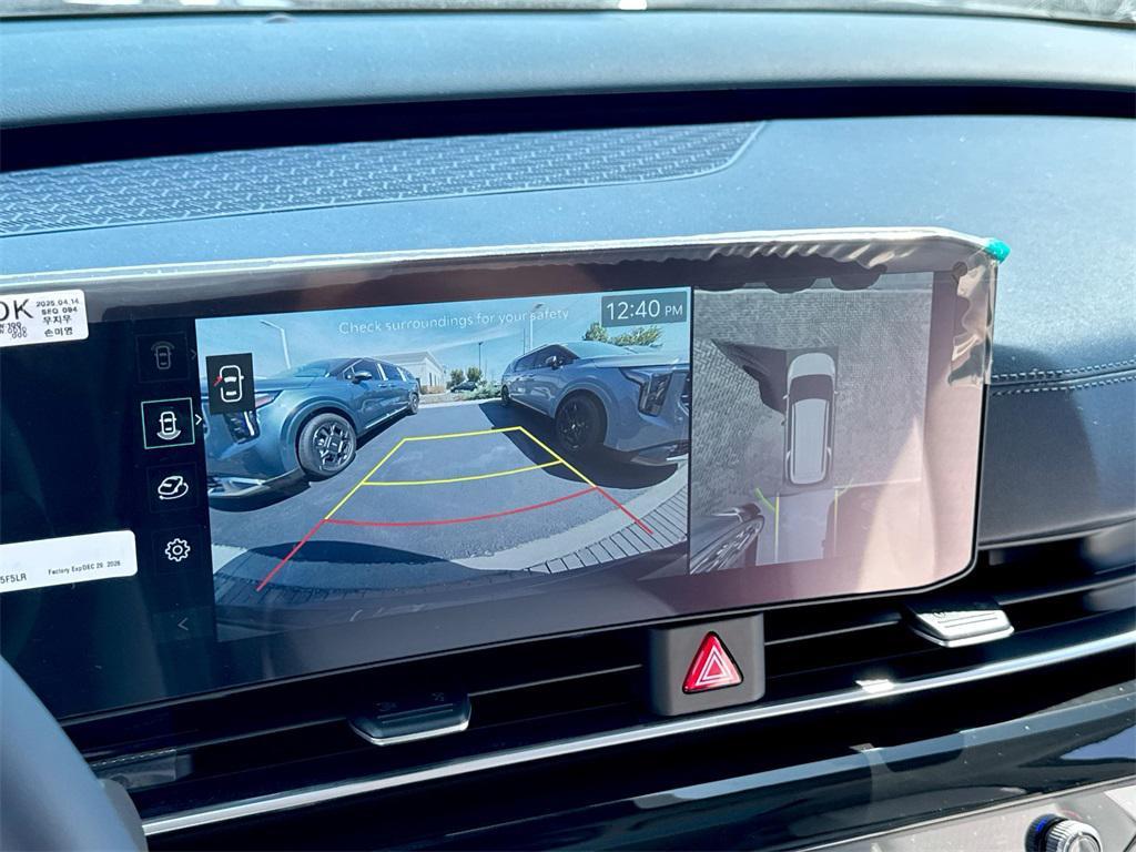 new 2026 Kia Carnival Hybrid car, priced at $50,799