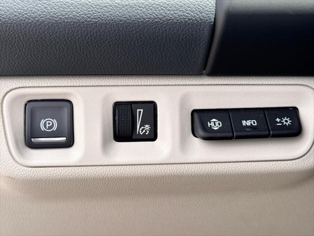 used 2022 GMC Acadia car, priced at $31,114