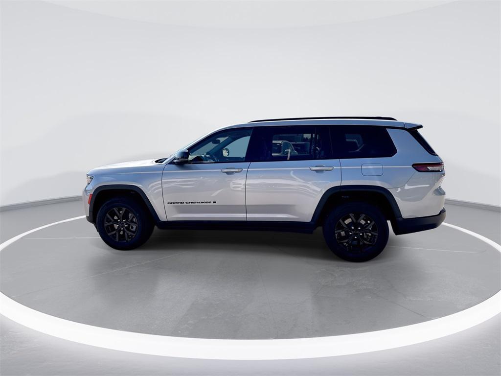 used 2024 Jeep Grand Cherokee L car, priced at $30,985