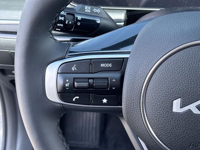 new 2025 Kia K5 car, priced at $30,690