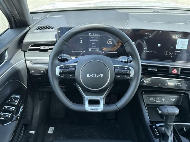 new 2025 Kia K5 car, priced at $30,690