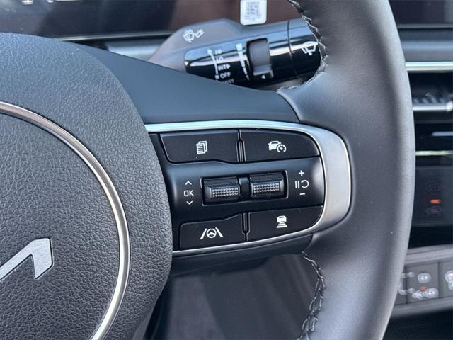 new 2025 Kia K5 car, priced at $30,690