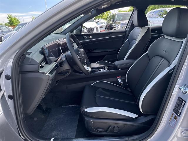 new 2025 Kia K5 car, priced at $30,690