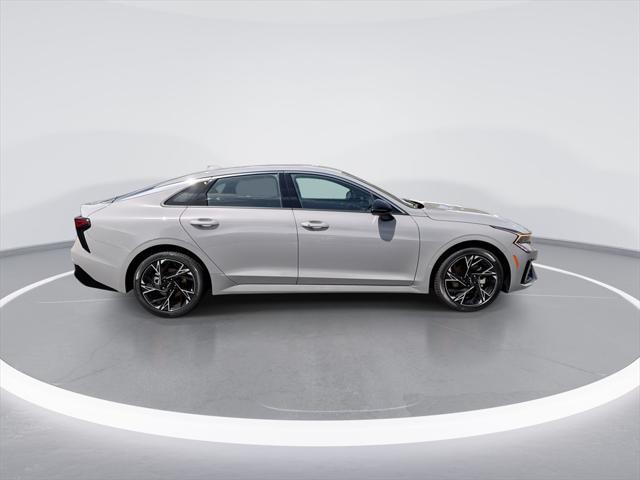 new 2025 Kia K5 car, priced at $30,690