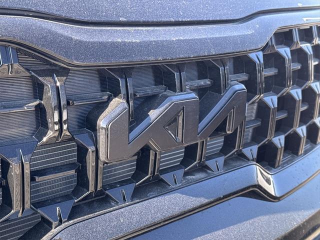 new 2025 Kia Telluride car, priced at $50,045