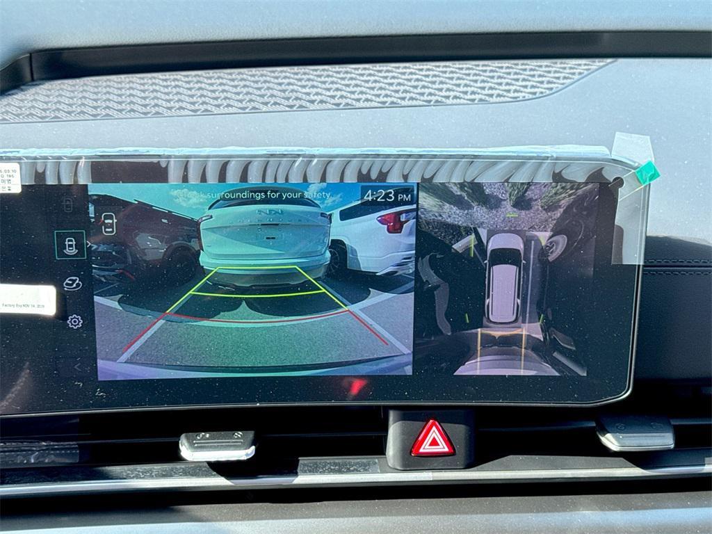 new 2025 Kia Carnival Hybrid car, priced at $51,789