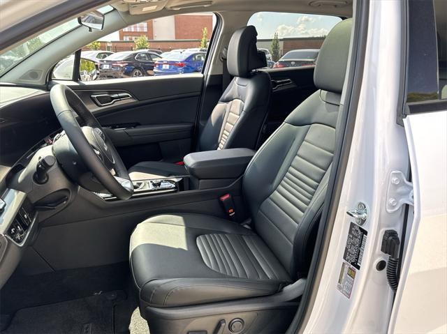 used 2025 Kia Sportage car, priced at $32,861