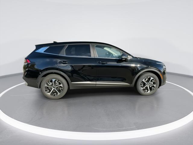 new 2025 Kia Sportage car, priced at $28,131