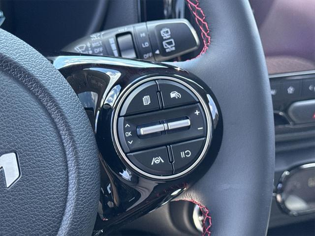 new 2025 Kia Soul car, priced at $24,368