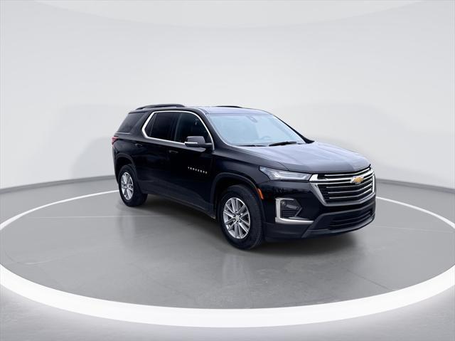 used 2023 Chevrolet Traverse car, priced at $28,995