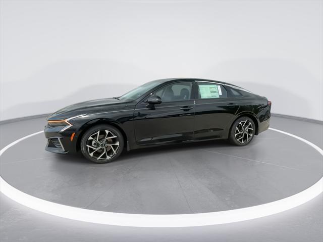 used 2025 Kia K5 car, priced at $31,144