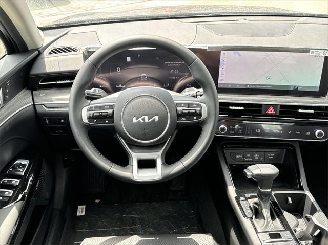 used 2025 Kia K5 car, priced at $31,144