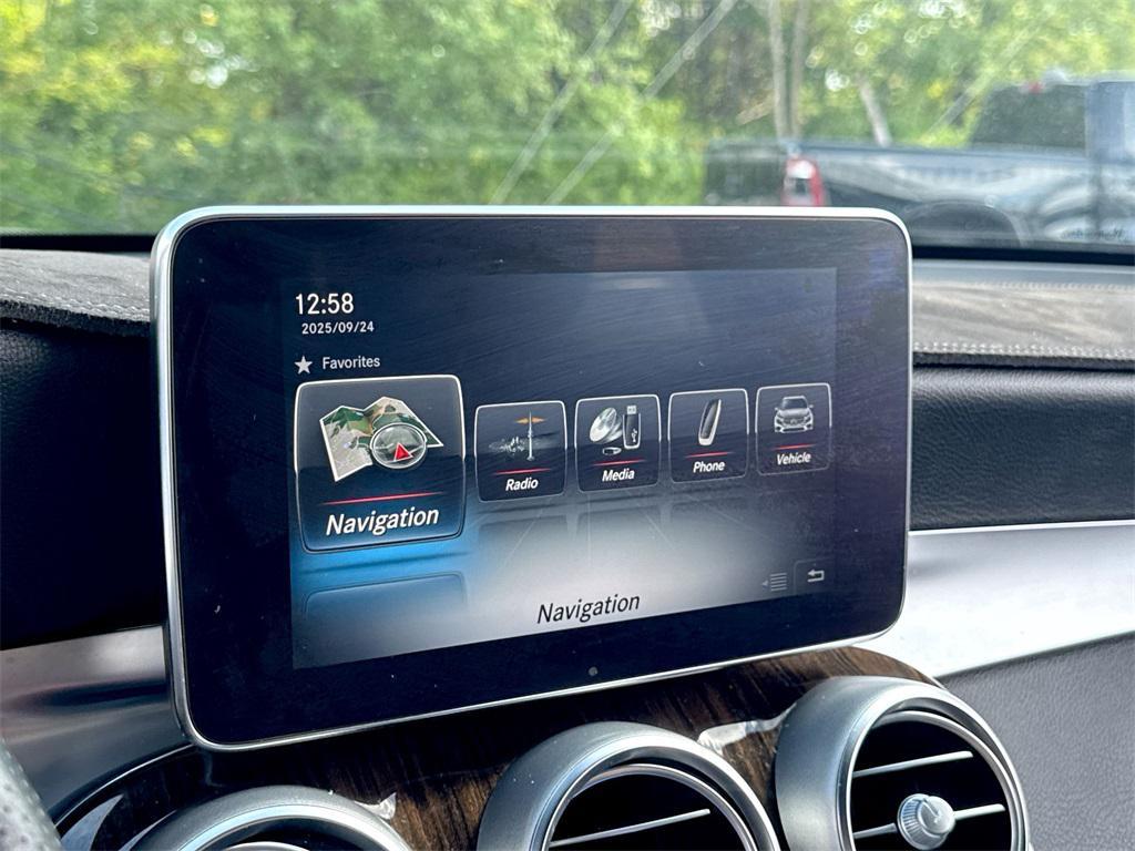 used 2019 Mercedes-Benz GLC 300 car, priced at $19,554