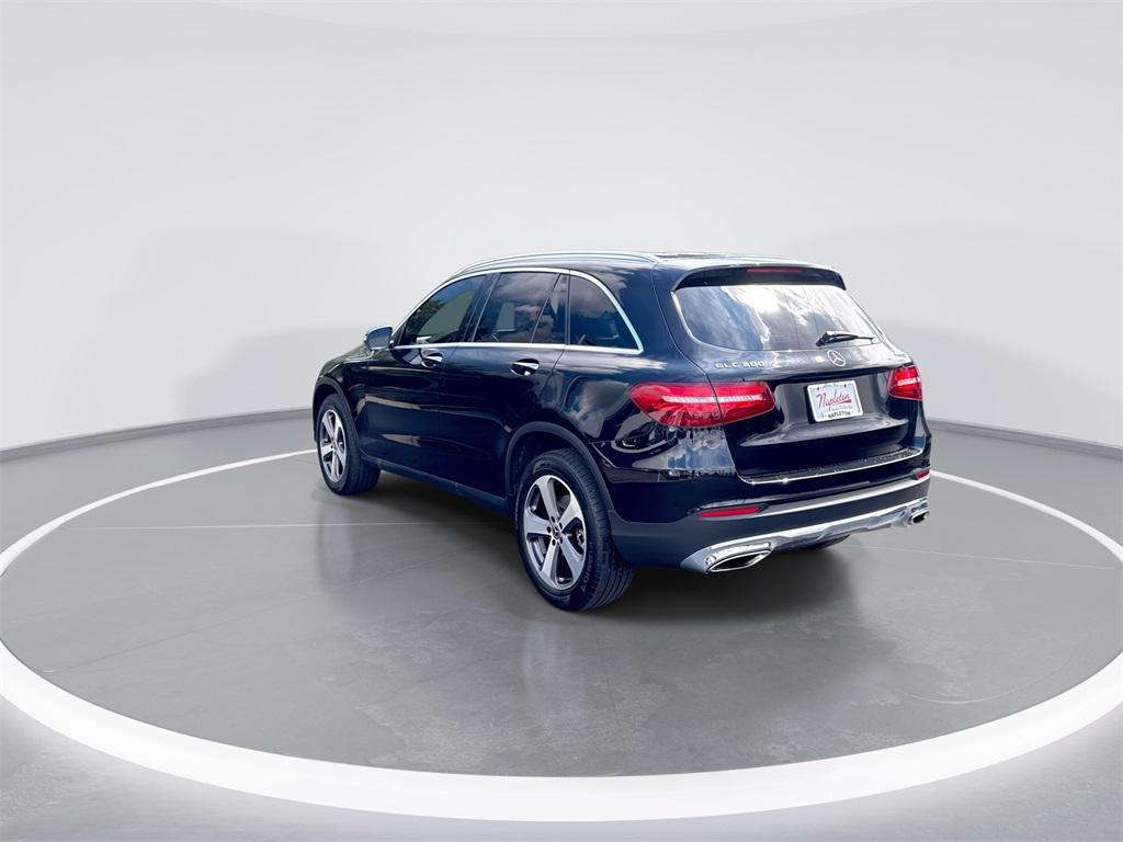 used 2019 Mercedes-Benz GLC 300 car, priced at $19,554
