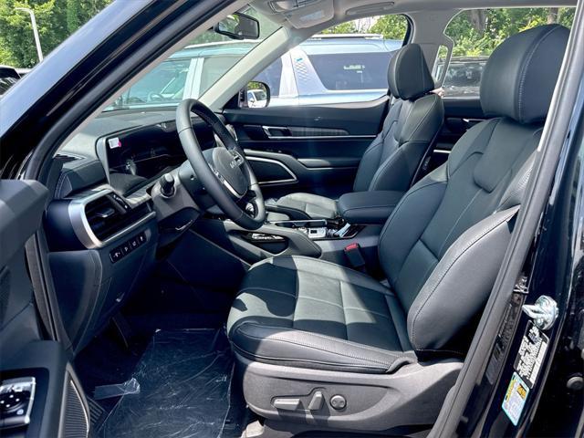 new 2025 Kia Telluride car, priced at $45,815