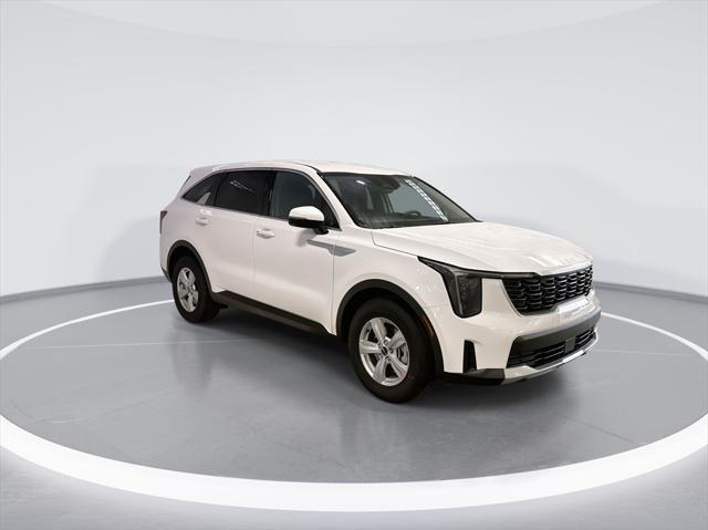 new 2025 Kia Sorento car, priced at $30,040