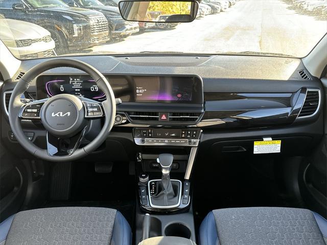 new 2025 Kia Seltos car, priced at $26,552